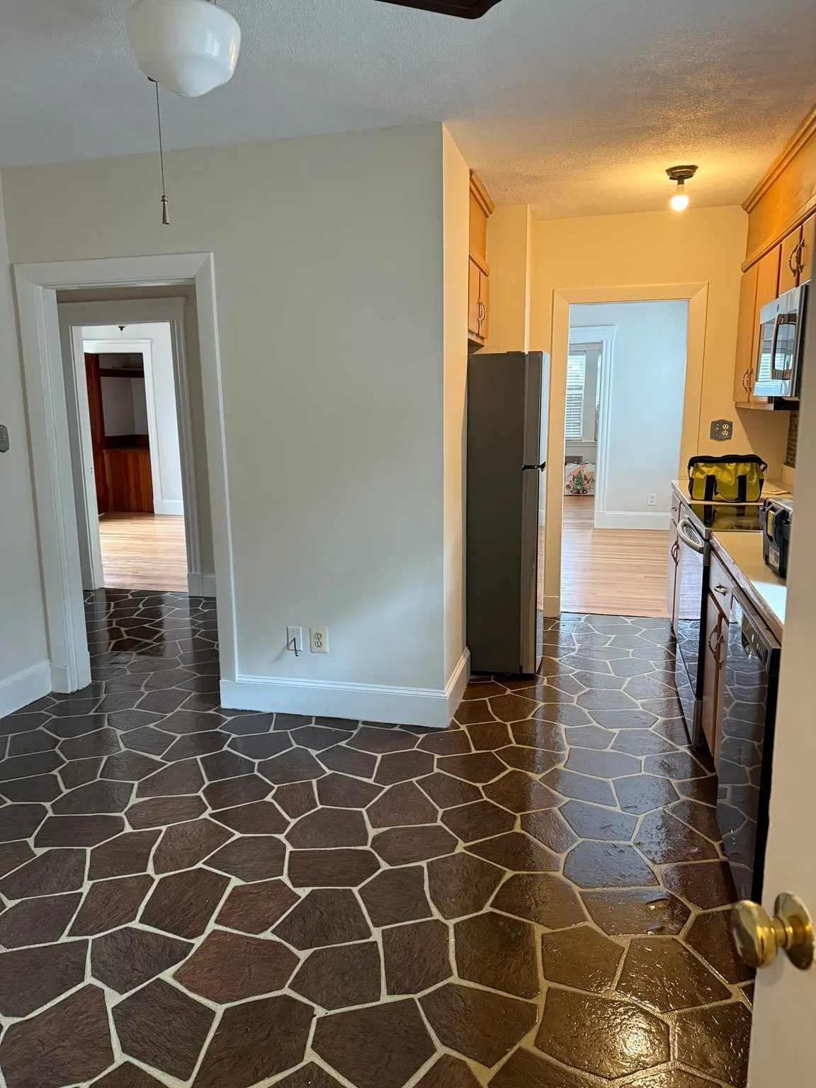 126 Francis St #2, Everett