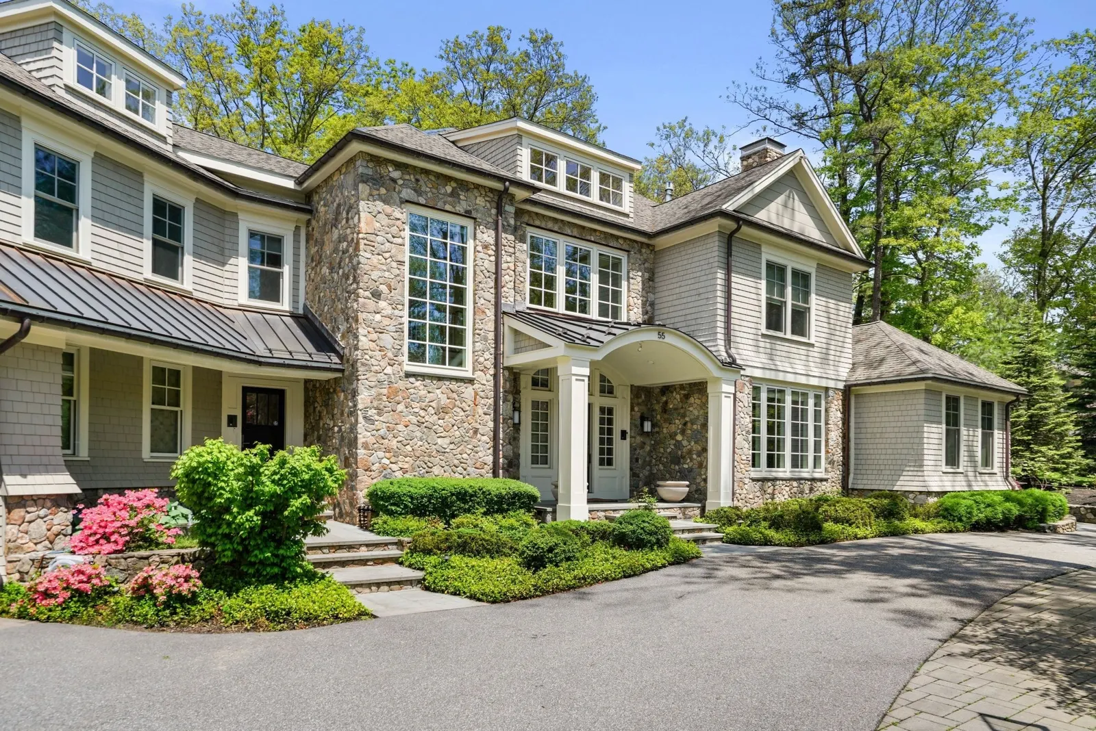 55 Ridge Hill Farm Rd, Wellesley