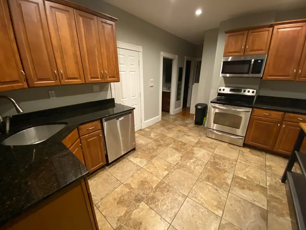 422 Hanover Street #4, Boston