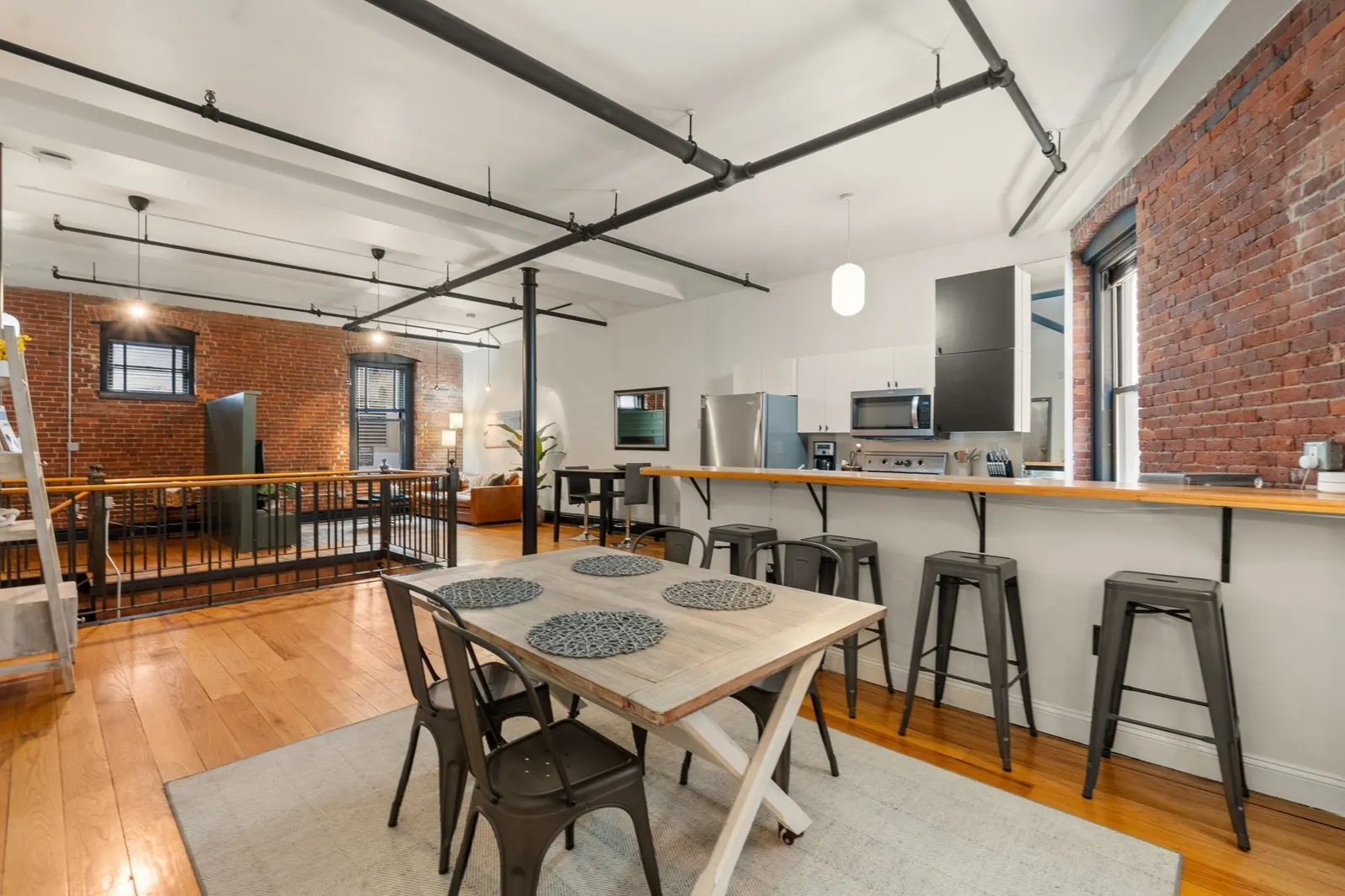 19 Stanhope #1B, Boston