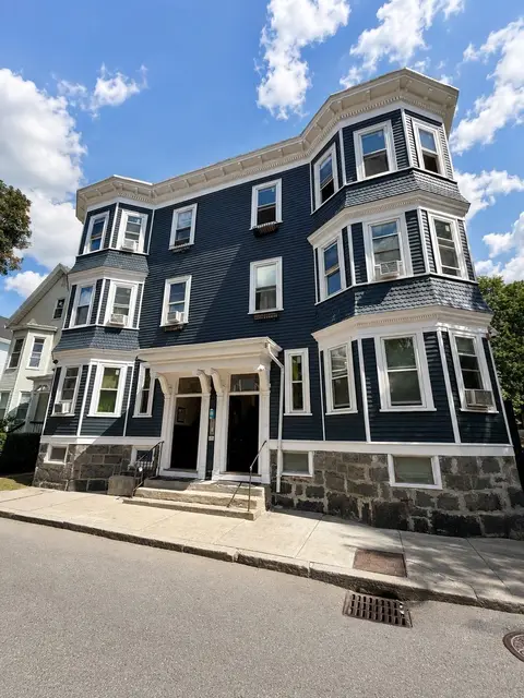 24 Wakullah St #3