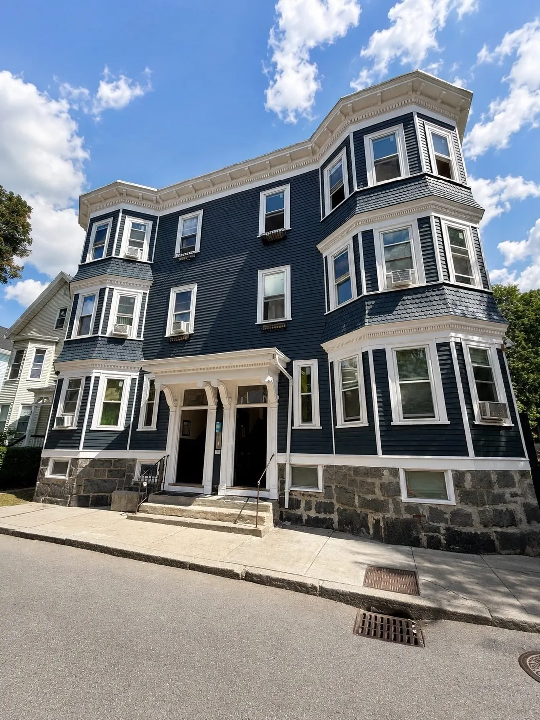 24 Wakullah St #3, Boston