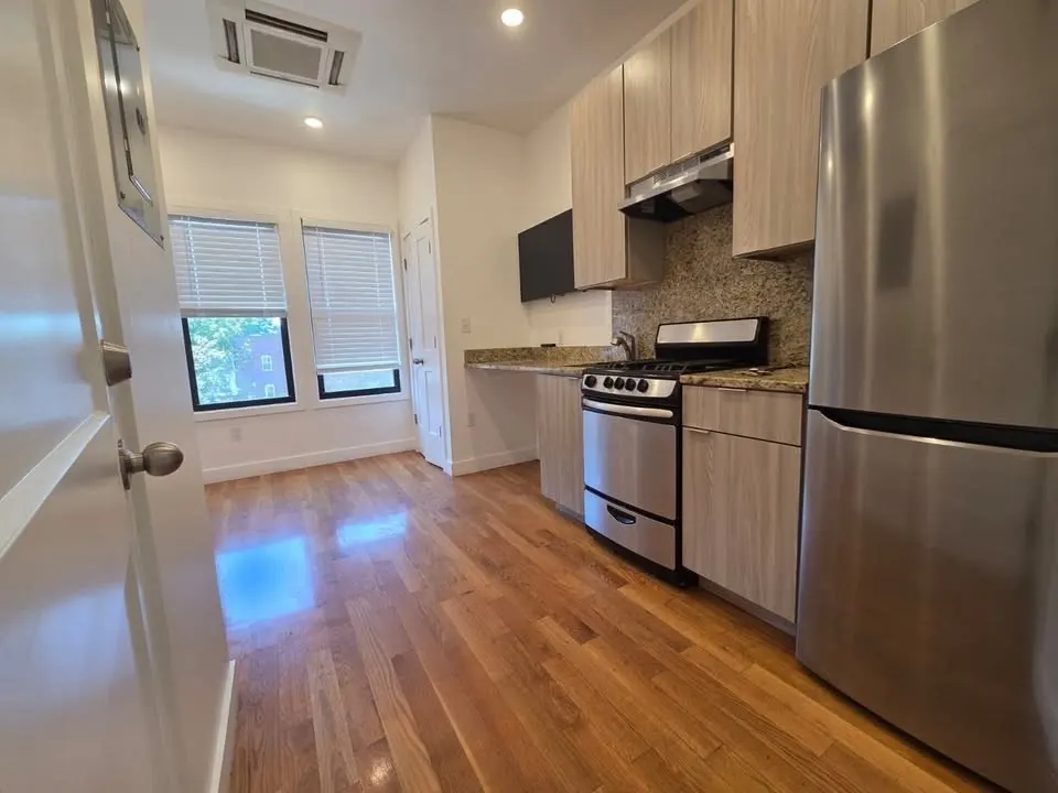 21 Fifth St #24, Chelsea