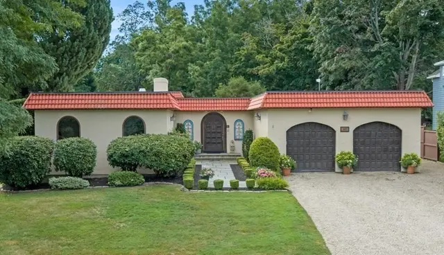 37 Phillips Beach Ave