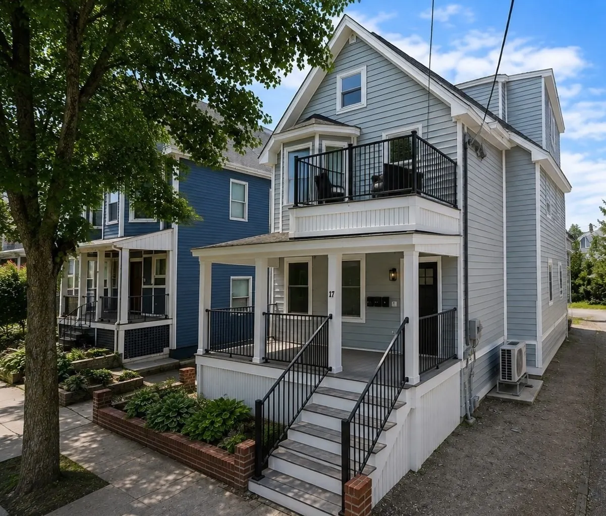17 Macarthur Street, Somerville
