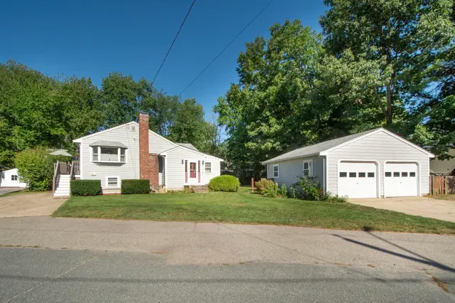 40 Border Rd