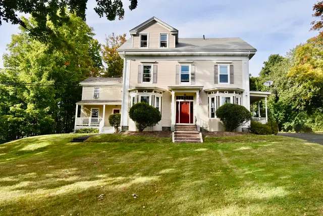 42 Preston St #4