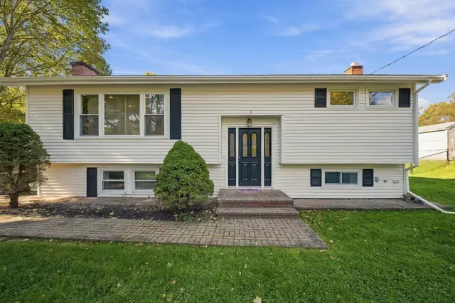 4 Richardson Road