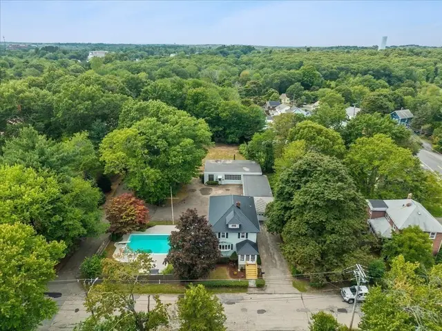 90 Silver St