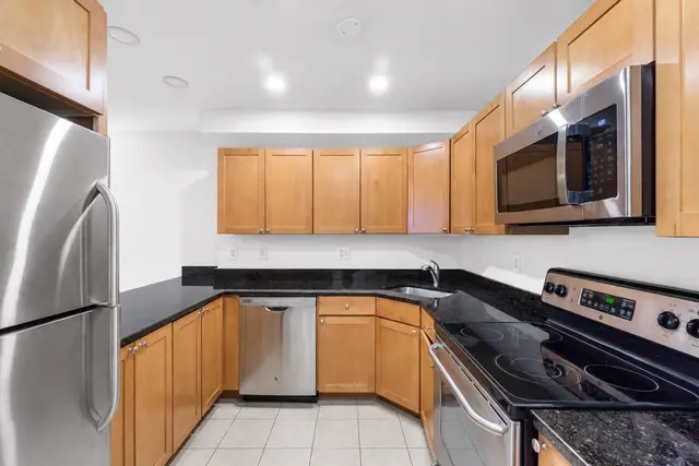 48 Coffey St #1A