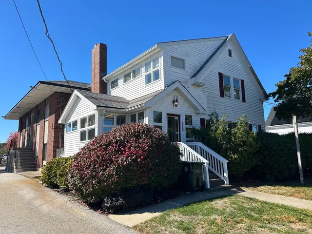 933 Webster
