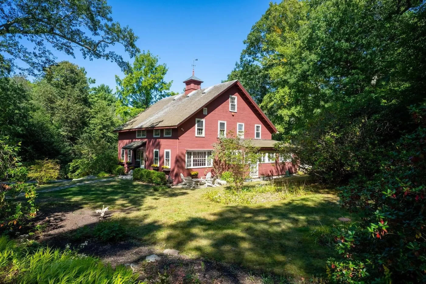23 Eaglehead Rd, Manchester