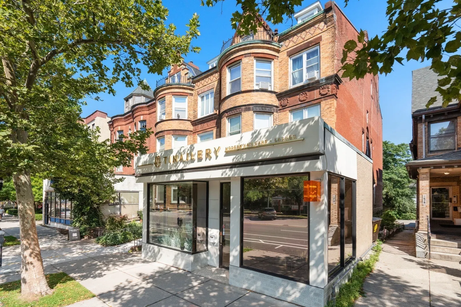1680 Beacon #1, Brookline