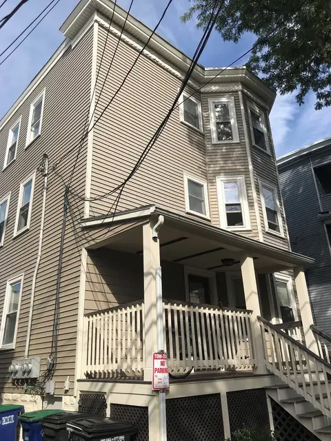 65 Conwell Avenue #2