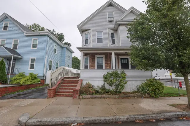 137-139 West St