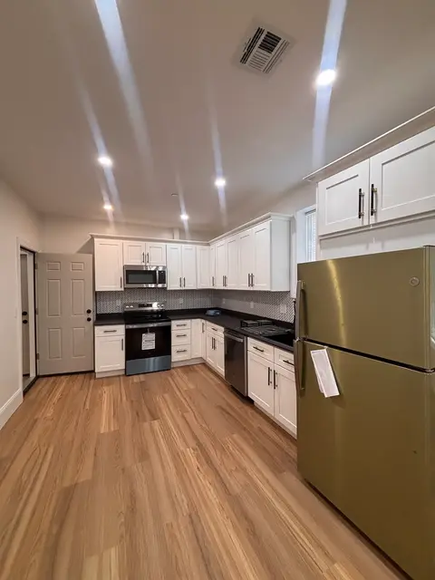 111 Dale Street #3