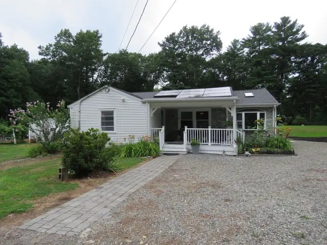 89 N High Street