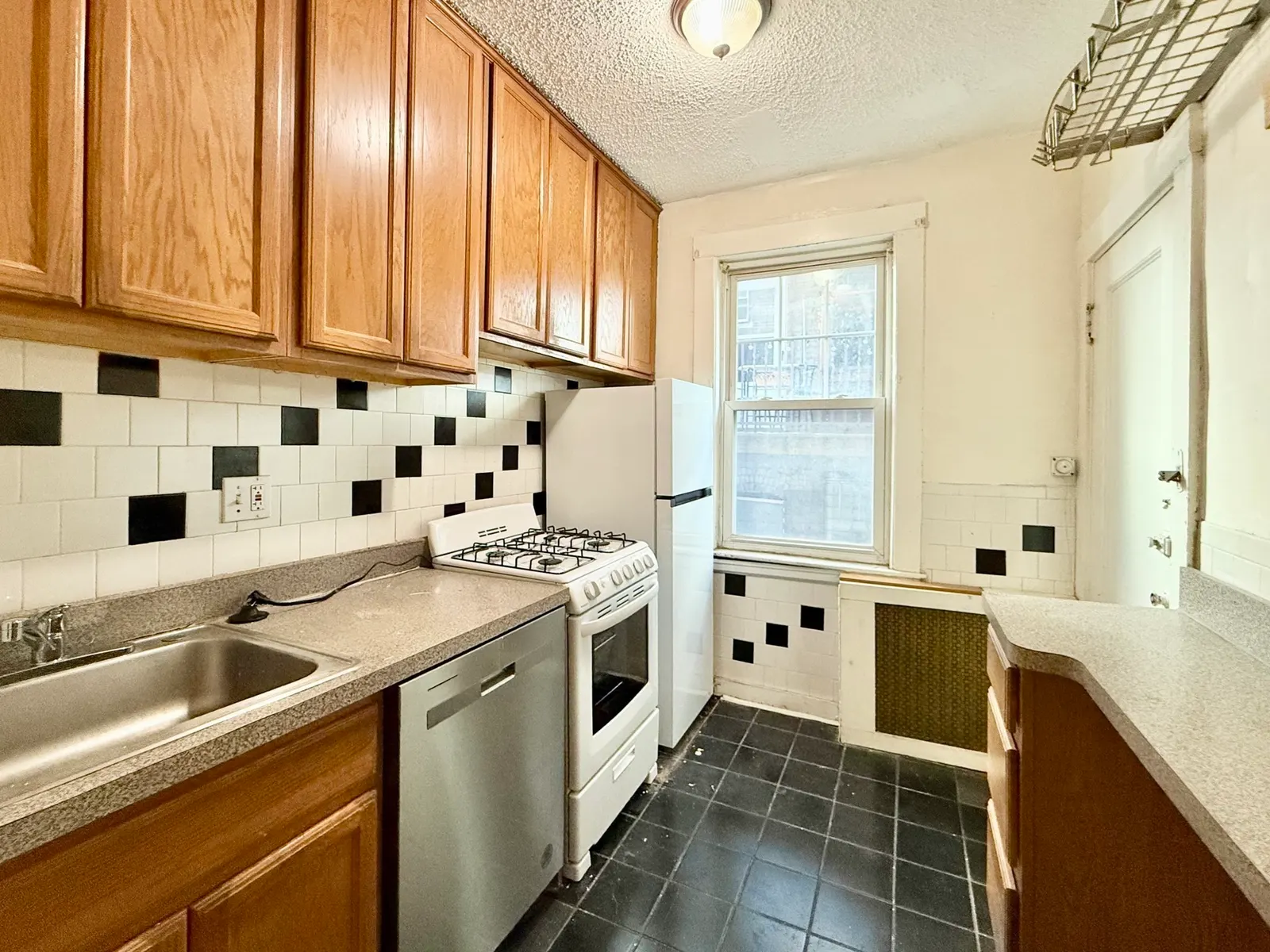 26 Chiswick Rd #6, Boston
