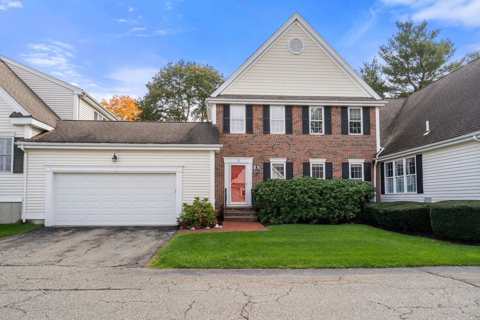 2 Turtlebrook Way, Medfield
