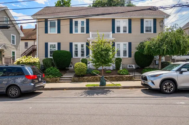 53 Myrtle St #2