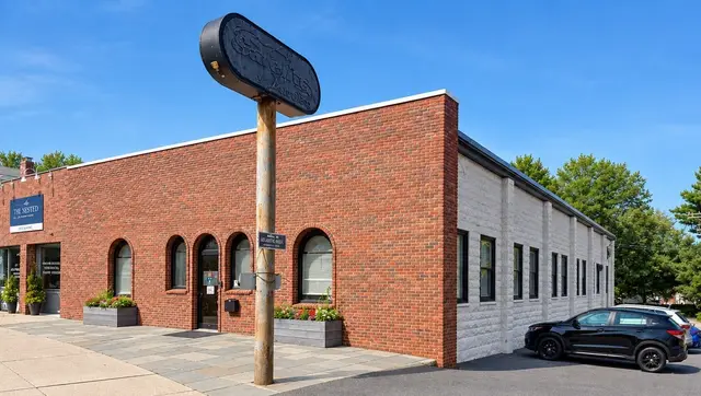 309 Main St