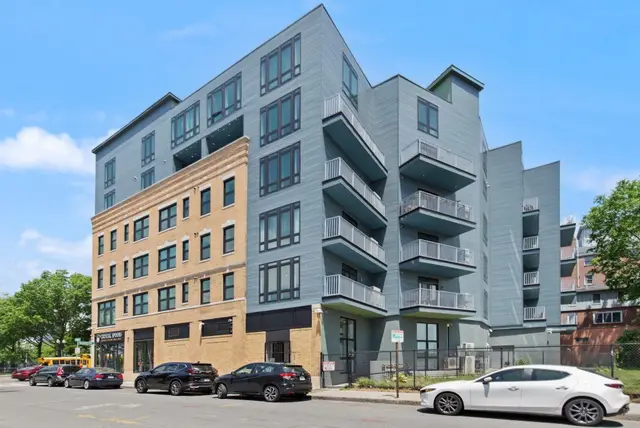 1948-1950 Washington St #2G