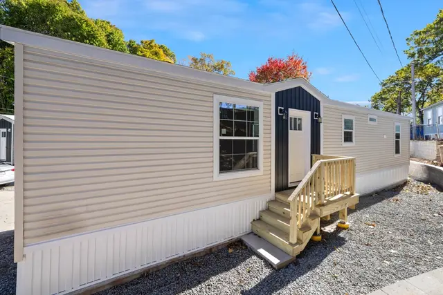 103 Newbury #11