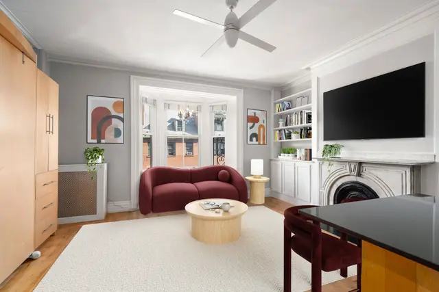 100 Charles St #4