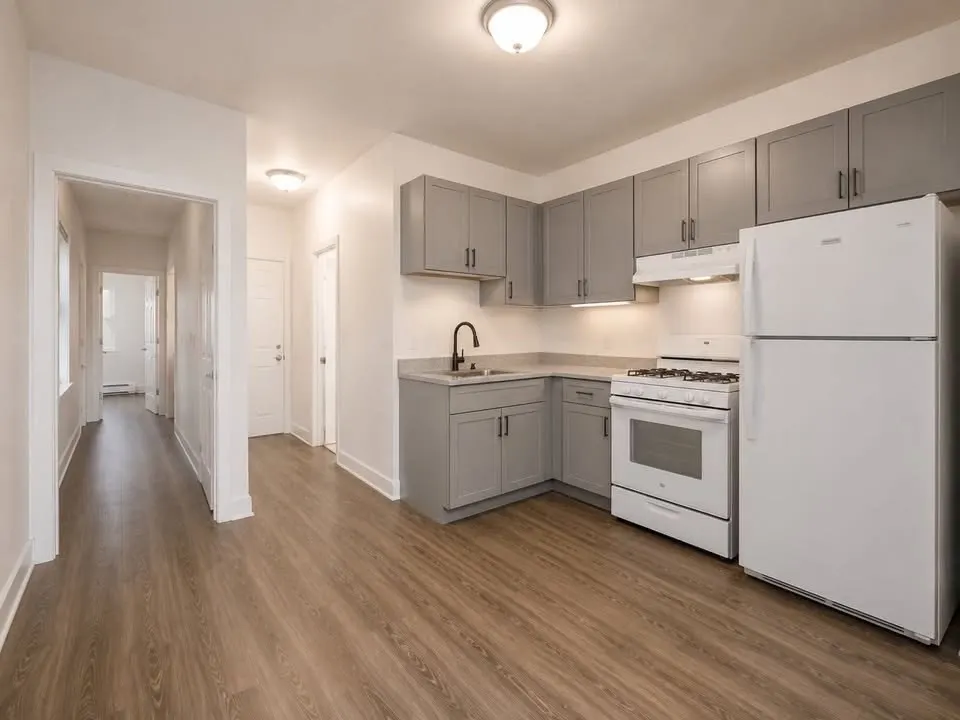 128 Shawmut St #6, Chelsea