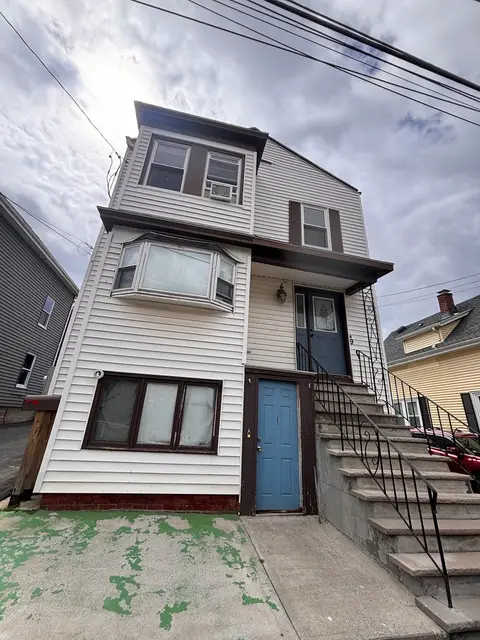 9 Ward St #3