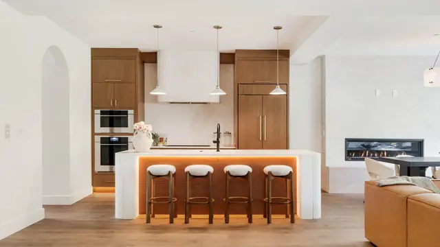 79 Park St #3