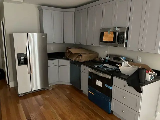 19 Harold St #1