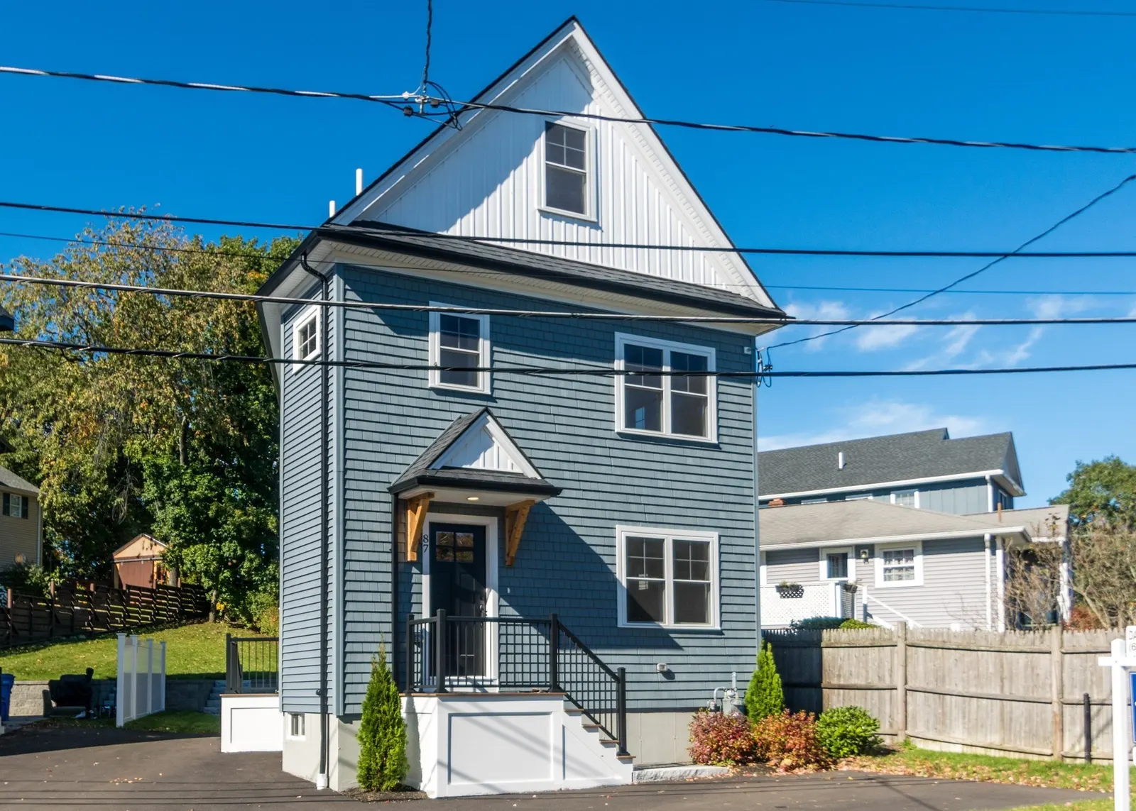 87 Hardy Pond Road, Waltham