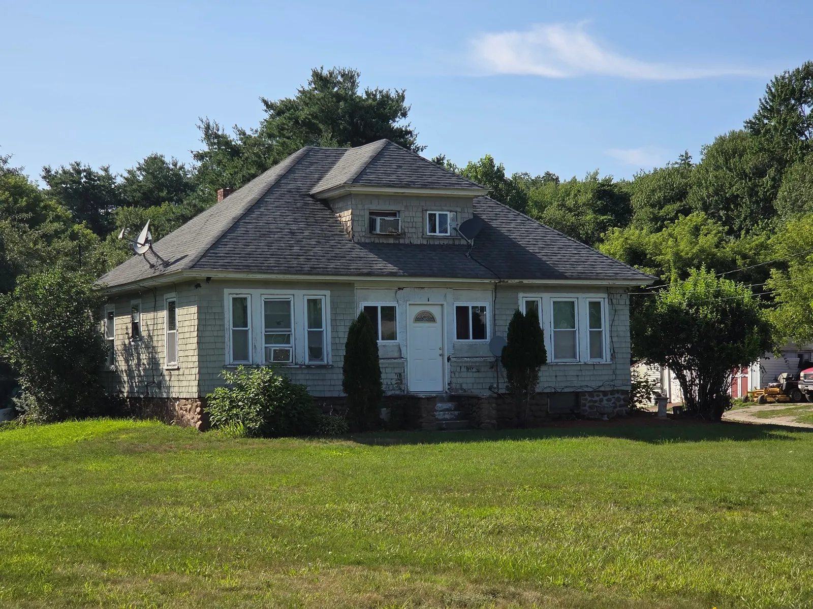 273 River Road, Hudson