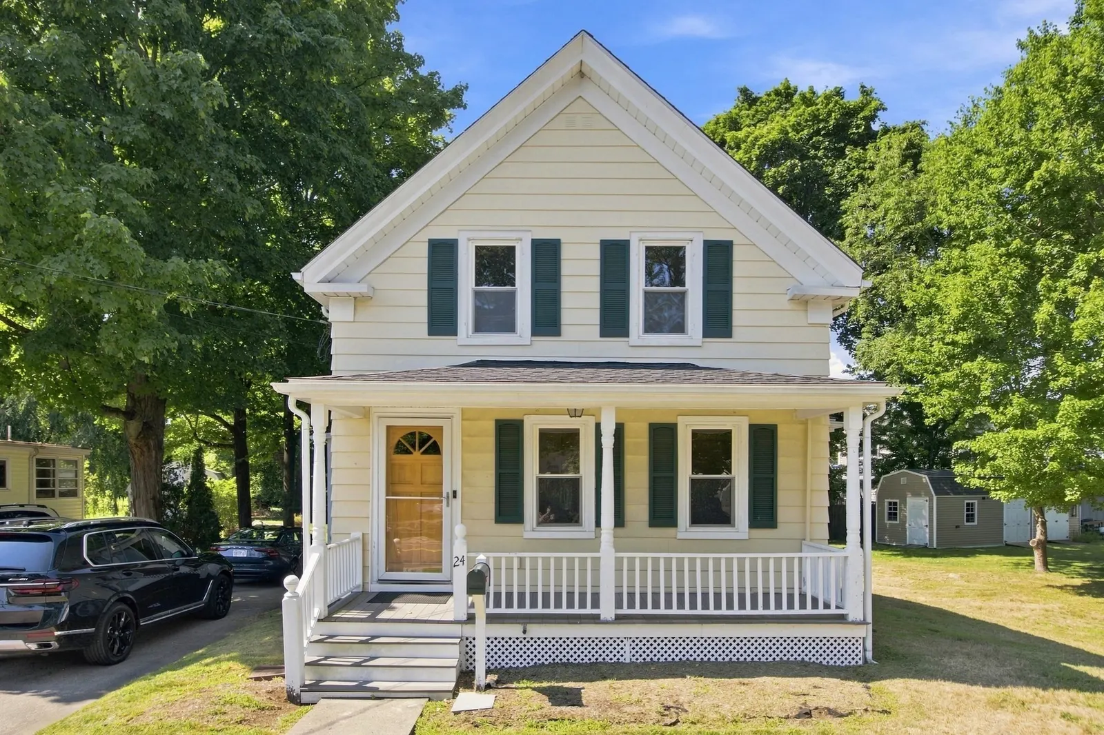 24 Railroad Ave, Norwood