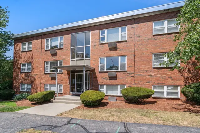 1105 Lexington Street #4-1