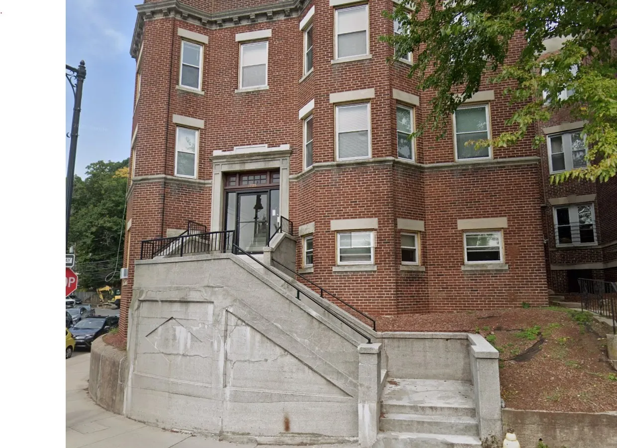 1725 Commonwealth #2, Boston