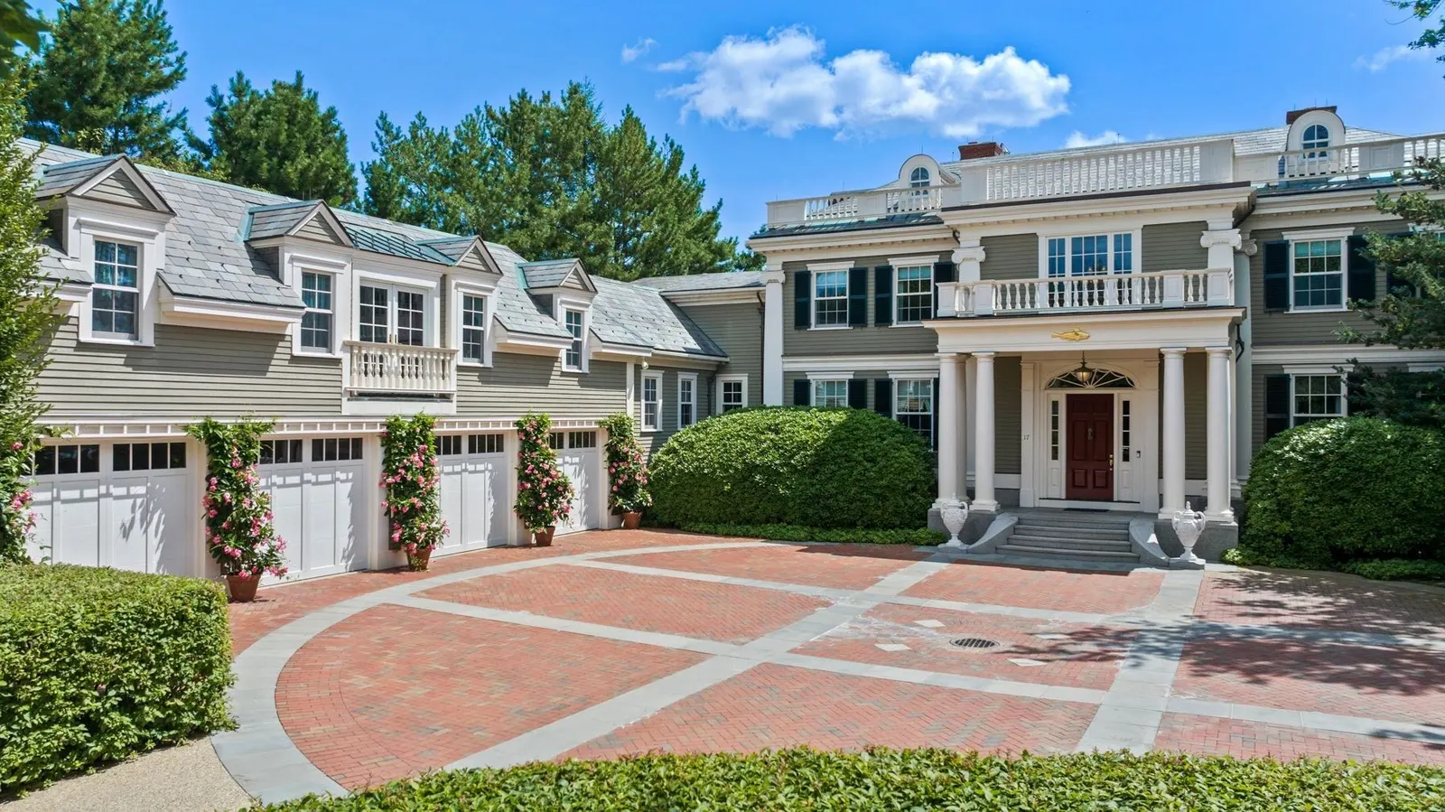 17 Crowninshield Road, Marblehead