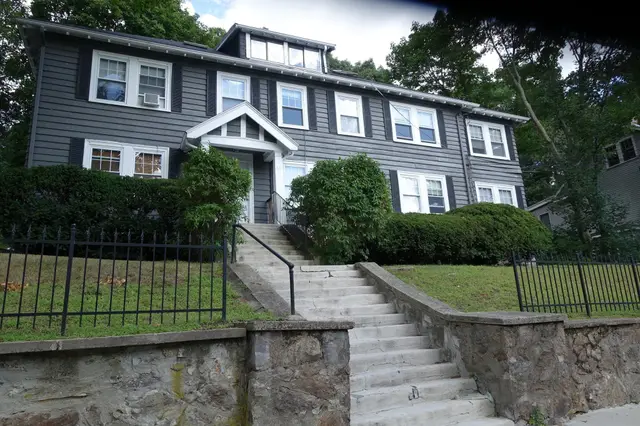 51 Leamington Road #1