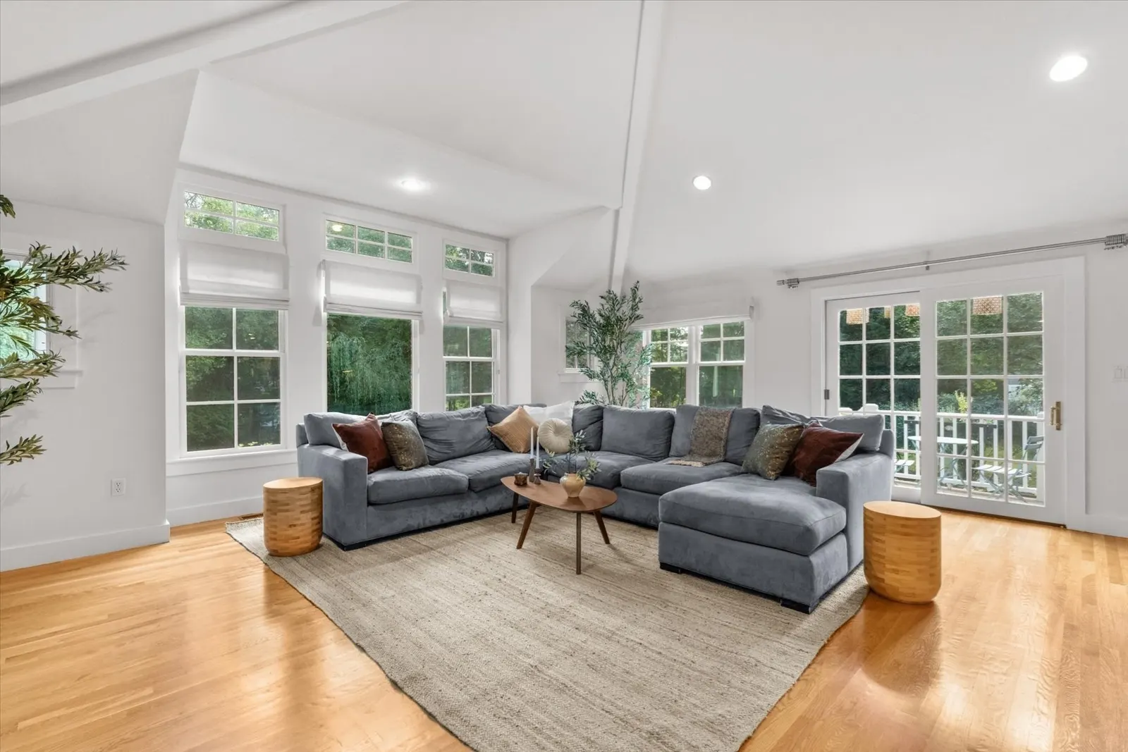 38 Hunnewell St, Needham