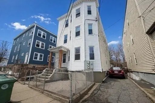 8 Berkeley St #2