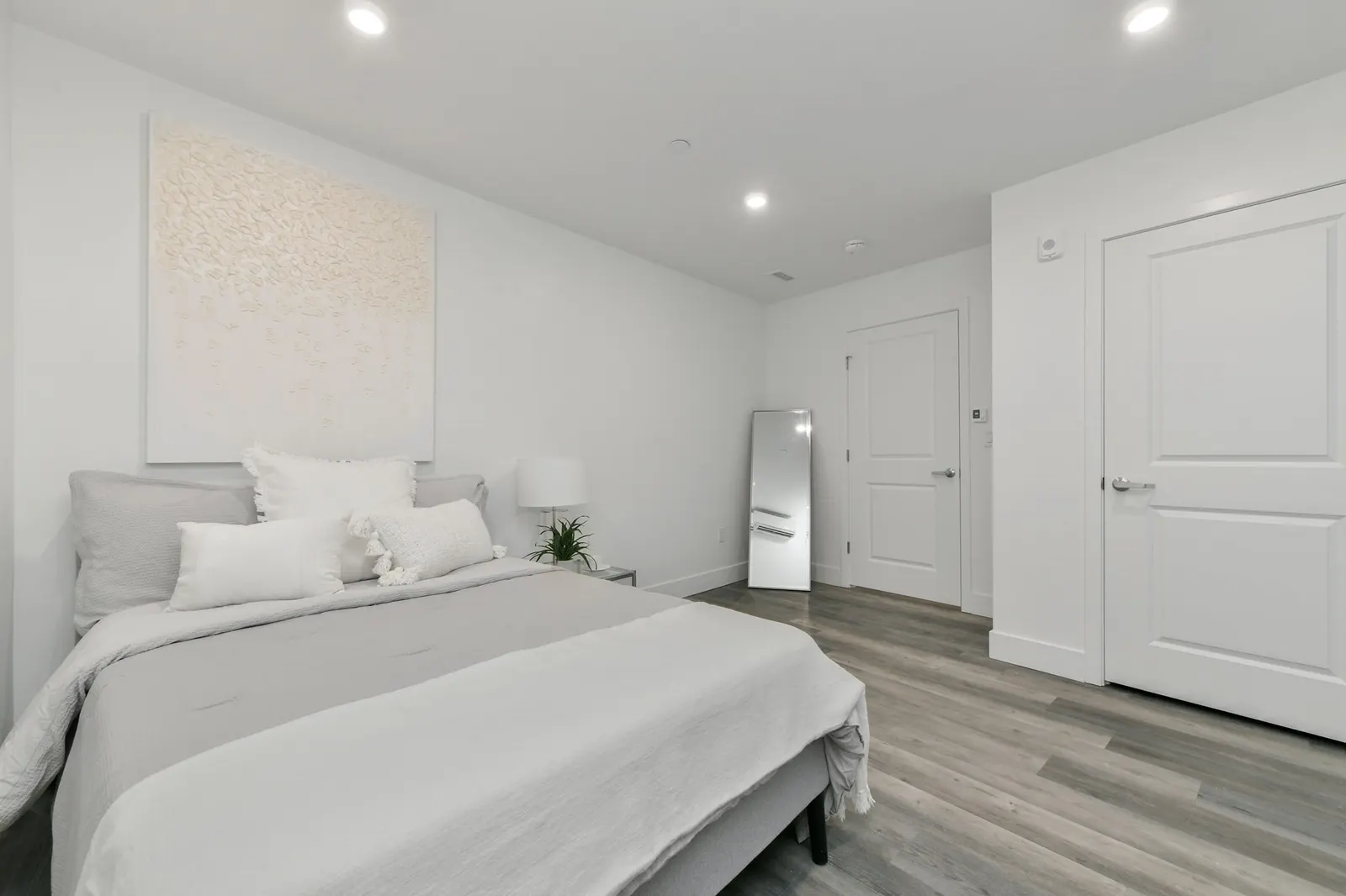 585 Essex St #710, Lynn