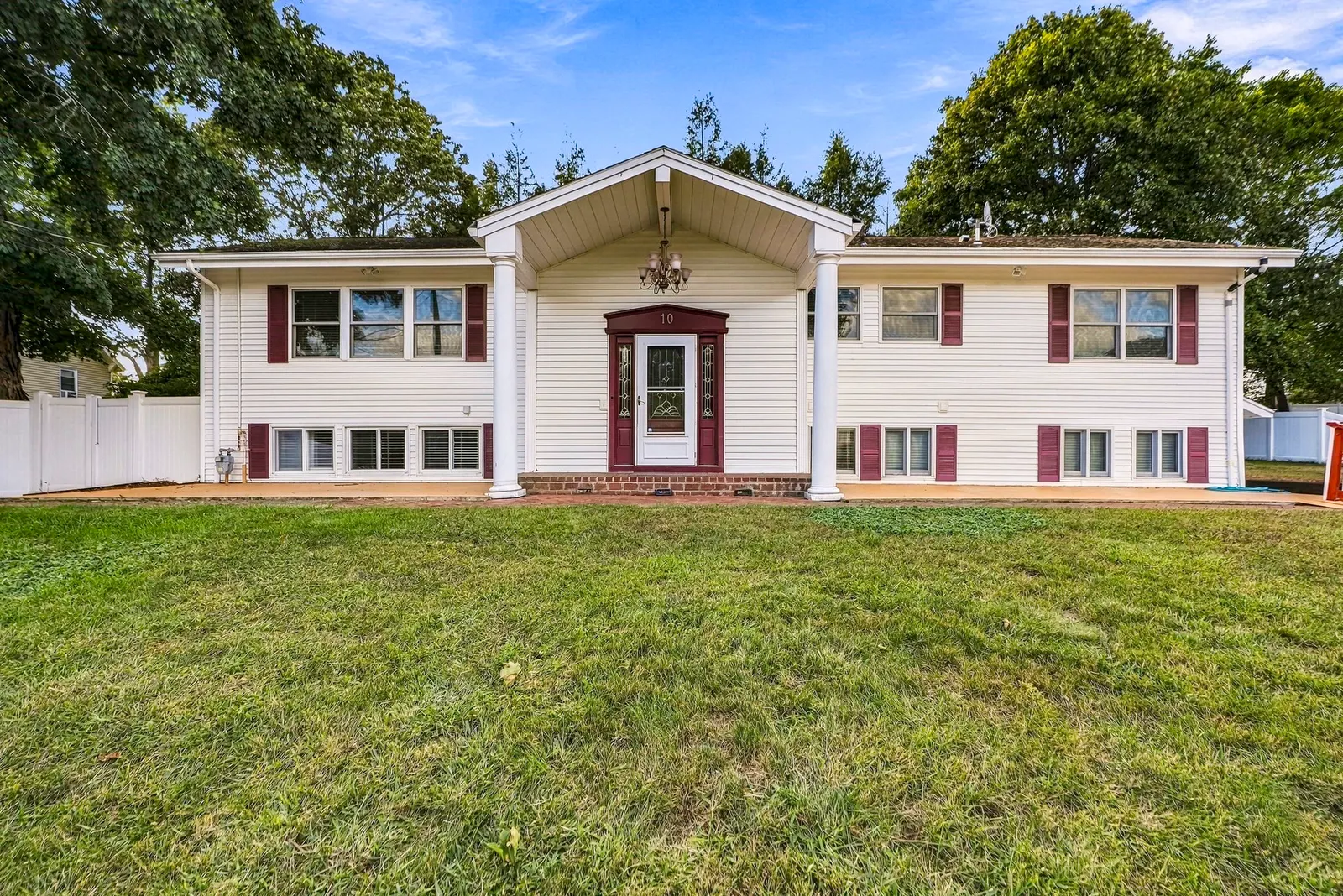 10 Munson Street, Hudson