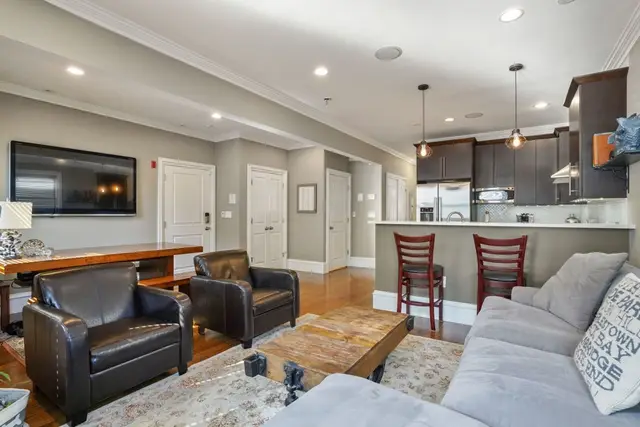 15 Howell St #1