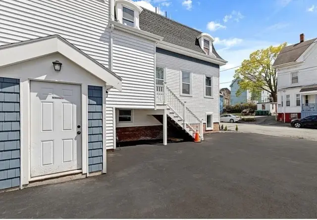 21 Valley Ave #2