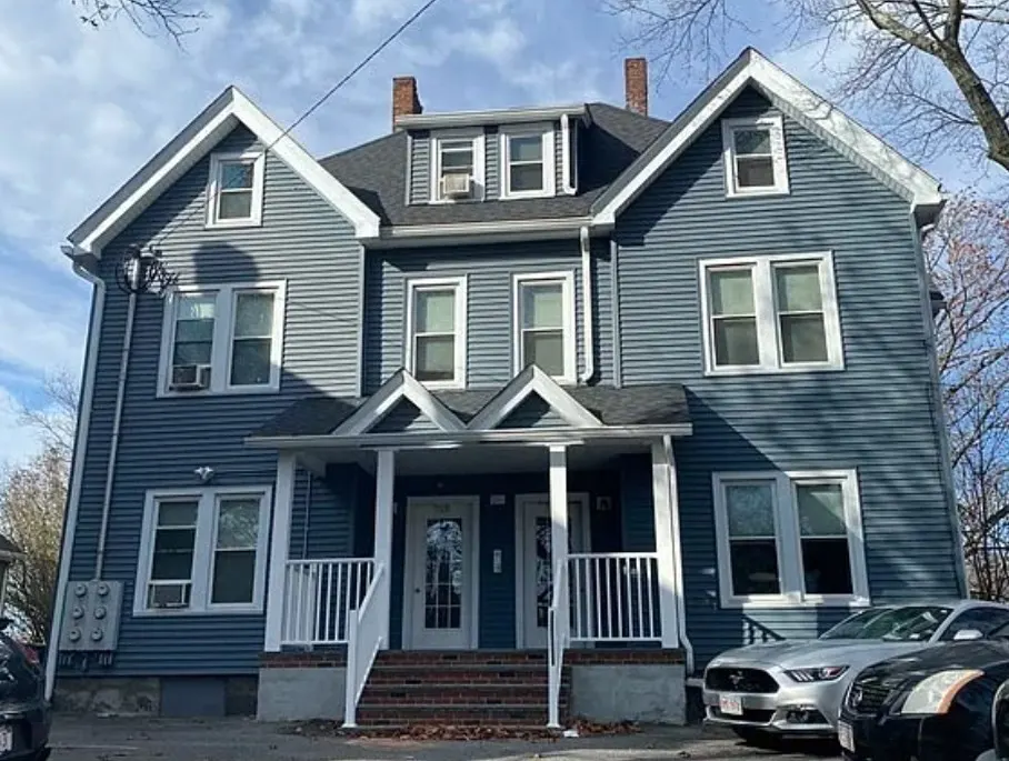 755-759 Truman Highway, Boston