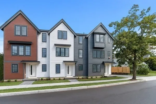 14 Elm Street #14, Newton