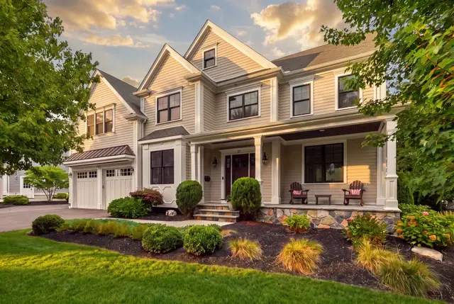 55 Rockwood Ln