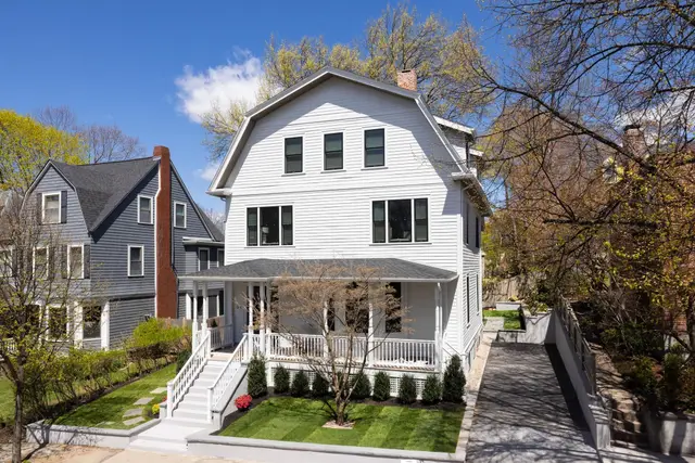 21 Kent Square #2