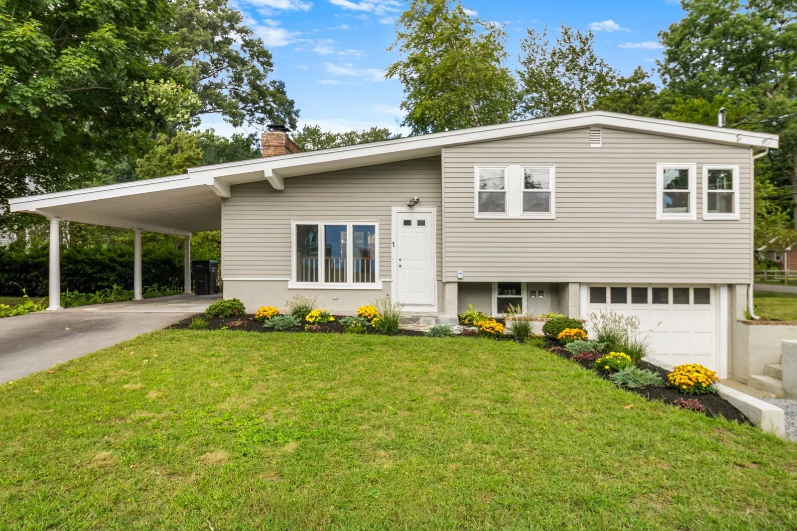 1 Fern St, Natick